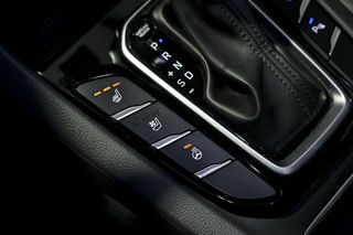 Hyundai IONIQ   1.6 GDI HEV Tecno DCT