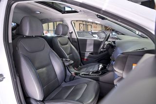 Hyundai IONIQ   1.6 GDI HEV Tecno DCT