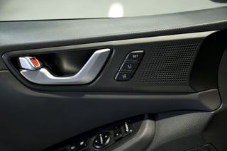 Hyundai IONIQ   1.6 GDI HEV Tecno DCT