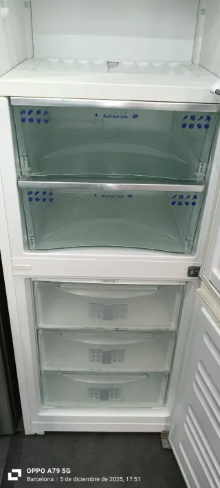 Nevera Combi Liebherr energía A+ Blanca