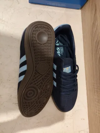 Adidas Azules