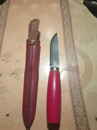 Coltello vintage nuovo con fodero