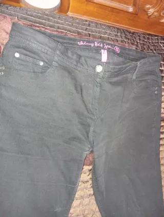 Vaqueros negros mujer