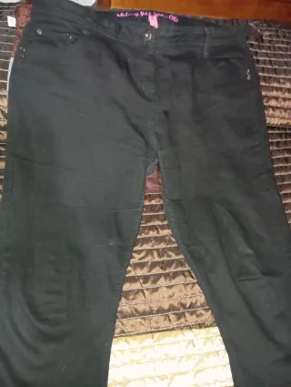 Vaqueros negros mujer