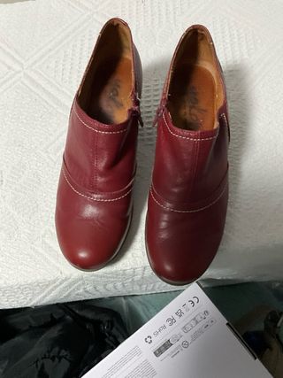 Botines granate mujer