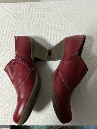 Botines granate mujer