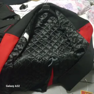 Cappotti Carabinieri XL con fodera rossa