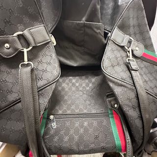 Bolsa de viaje Gucci negra