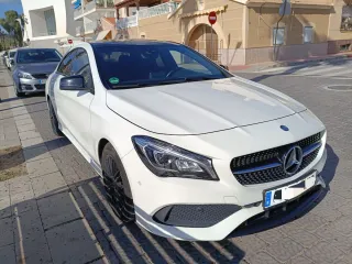 Mercedes-Benz CLA 180 AMG Line