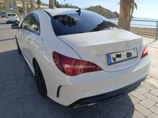 Mercedes-Benz CLA 180 AMG Line