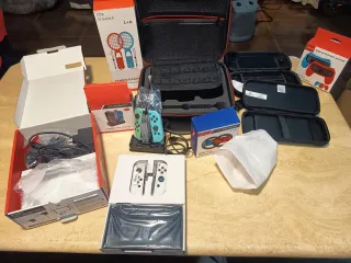 Nintendo Switch OLED *Todos los accesorios*