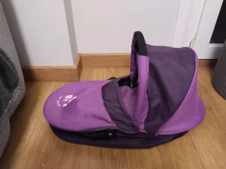 Carro de muñecas morado