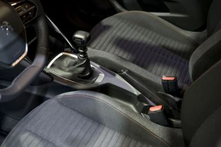 Peugeot 2008   Active BlueHDI 81kW 110CV