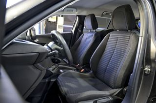 Peugeot 2008   Active BlueHDI 81kW 110CV