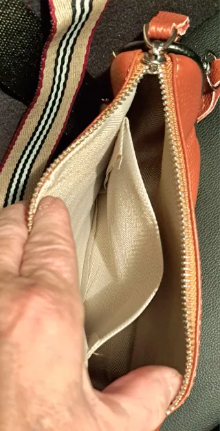 Pochette in pelle arancione