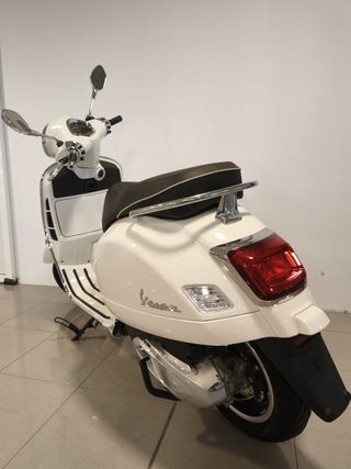 Vespa GTS Super 310