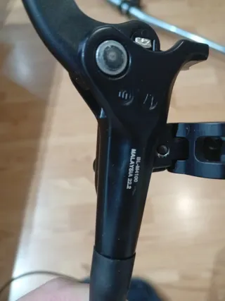 Freno delantero Shimano M4100