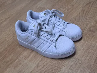 Adidas Superstar Blancas