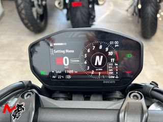 DUCATI MONSTER 937 | 2024 | 11.695kms| 95€/mes