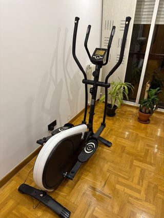 Elíptica Domyos VE 680