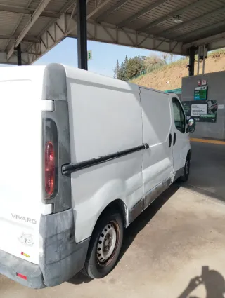 Opel Vivaro 2005