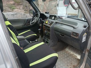 Mitsubishi Montero 1999