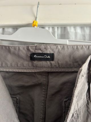 Pantalón capri Massimo Dutti gris