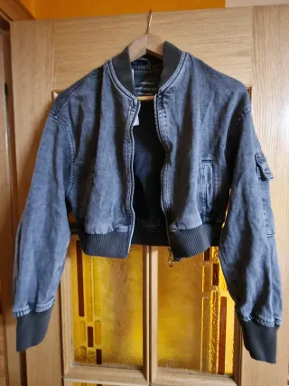 Cazadora Bomber Gris