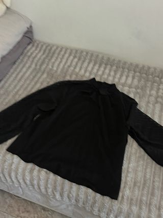 Blusa Negra Shein Manga Larga Talla L