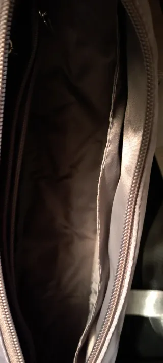 Borsetta impermeabile grigio perla