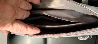 Borsetta impermeabile grigio perla