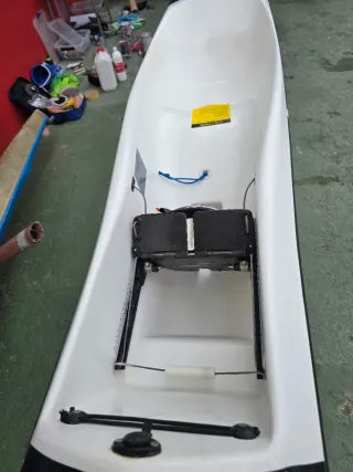 SURFSKI EPIC V12 ULTRA GEN2 Kayak