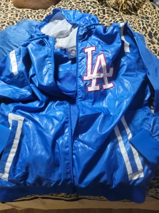 Cortavientos Majestic Athletic T L