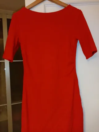 Vestido rojo Stradivarius Talla L