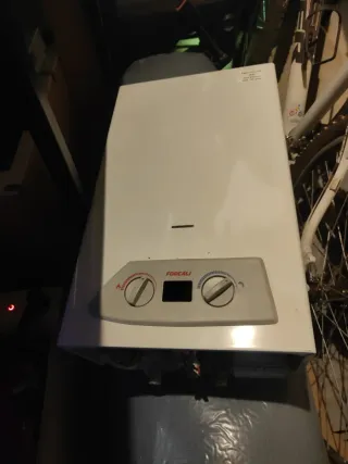 Caldera de gas Forcali blanca