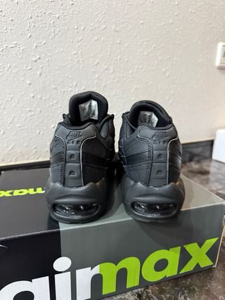 Zapatillas Air Max 95 Essential Black