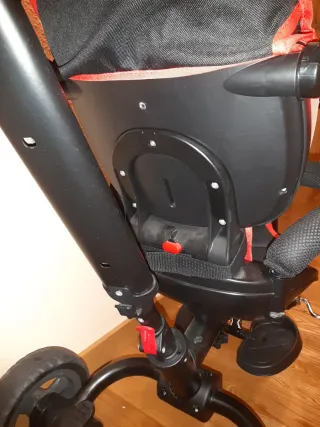 Triciclo evolutivo Molto Urban Trike niñoniña bebe