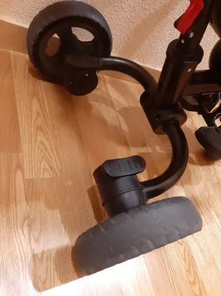 Triciclo evolutivo Molto Urban Trike niñoniña bebe