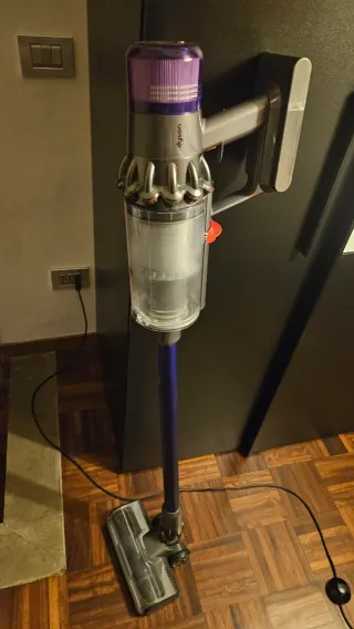 Aspirapolvere Dyson V11