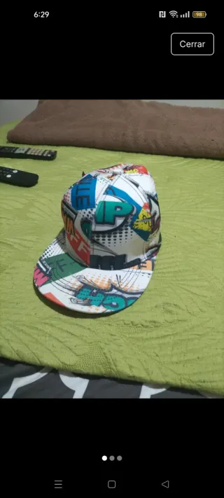 Gorra estilo urbano multicolor