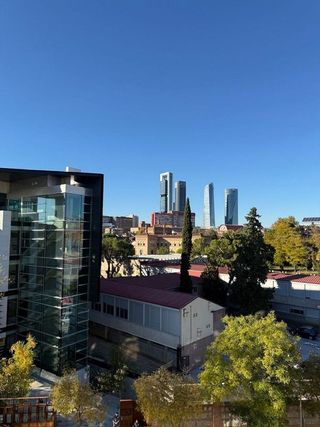 Piso en alquiler en Nueva España en Madrid