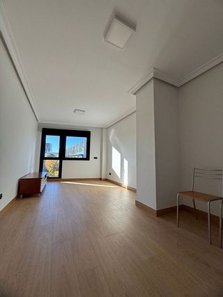 Piso en alquiler en Nueva España en Madrid