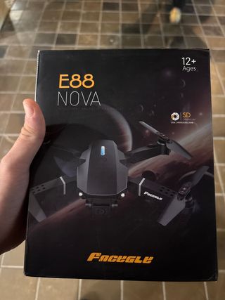 Dron E88 NOVA Negro