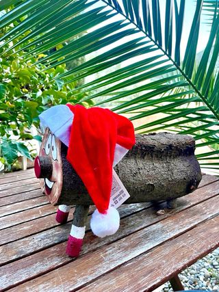 Caga Tió Navideño de Madera Artesanal