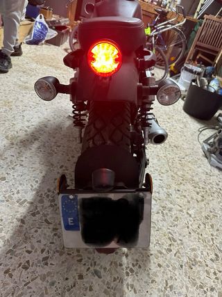 Moto Keeway K-Light 2021 Negra en muy buen estado