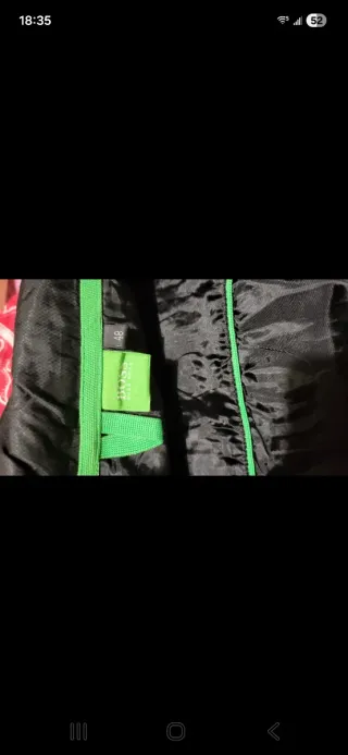 Cazadora Hugo Boss Negra y Verde