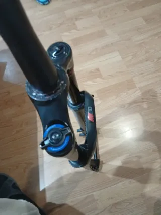 Rock Shox Yari Debonair 29 160mm Boost