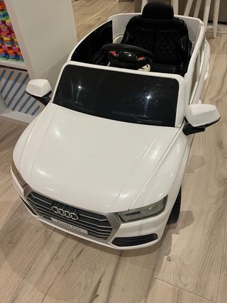 Coche eléctrico Audi Q5 para niños