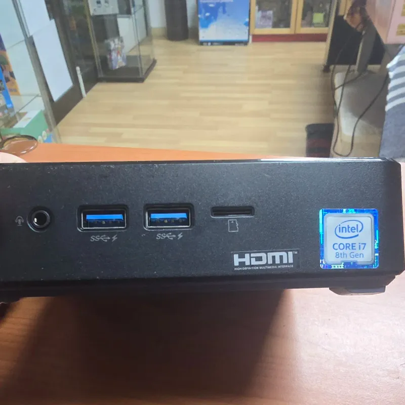 Mini PC Asus ChromeBox 3 i7 16GB RAM afbeelding 3