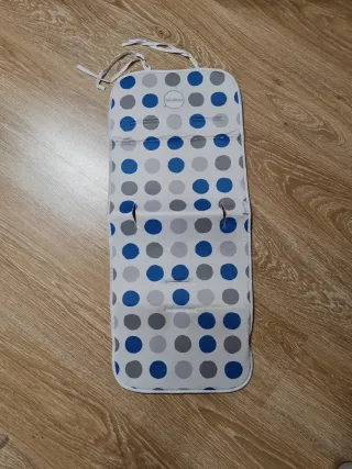 Esterilla silla paseo bebé lunares